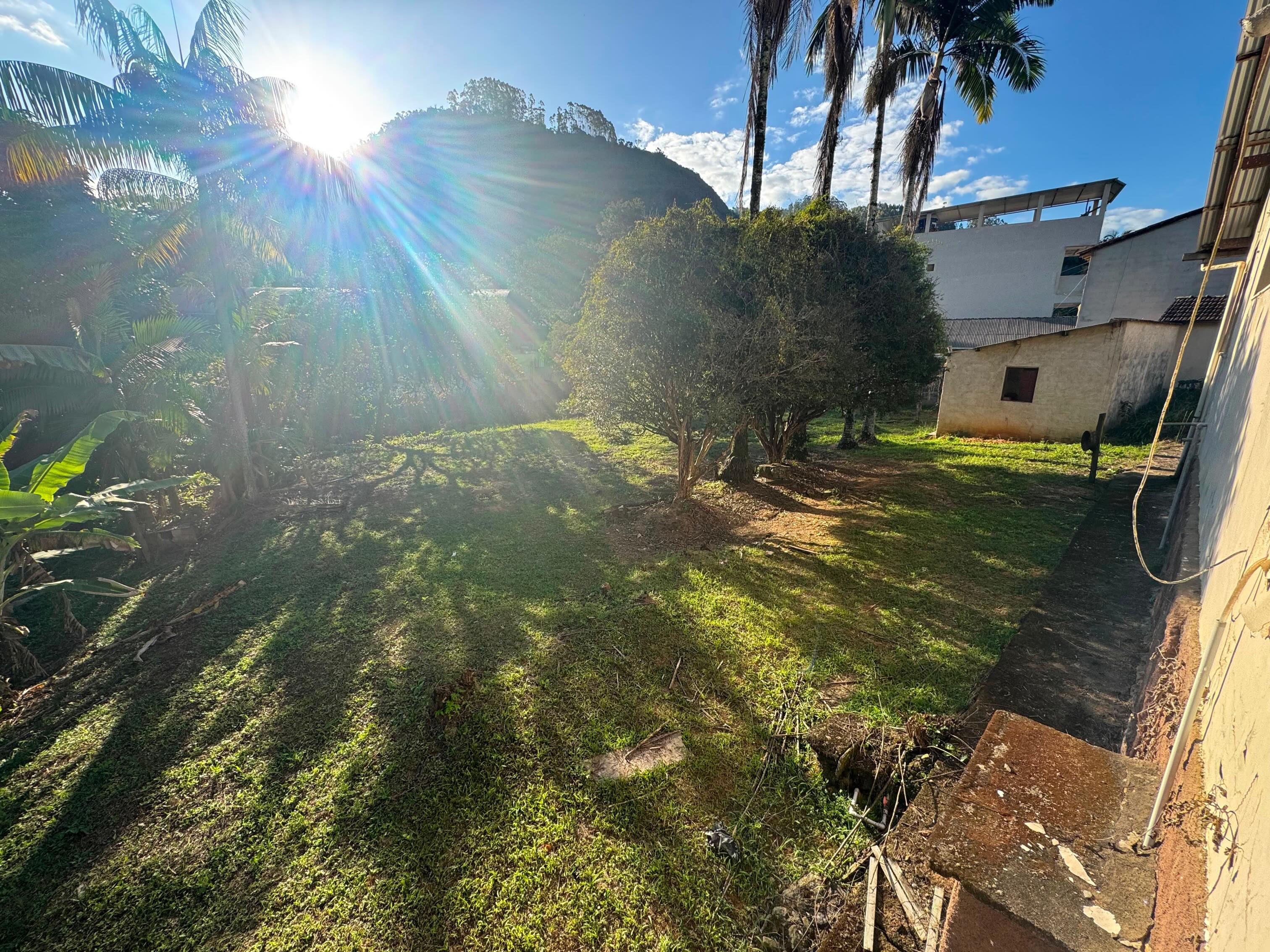 CASA DISPONÍVEL PARA VENDA