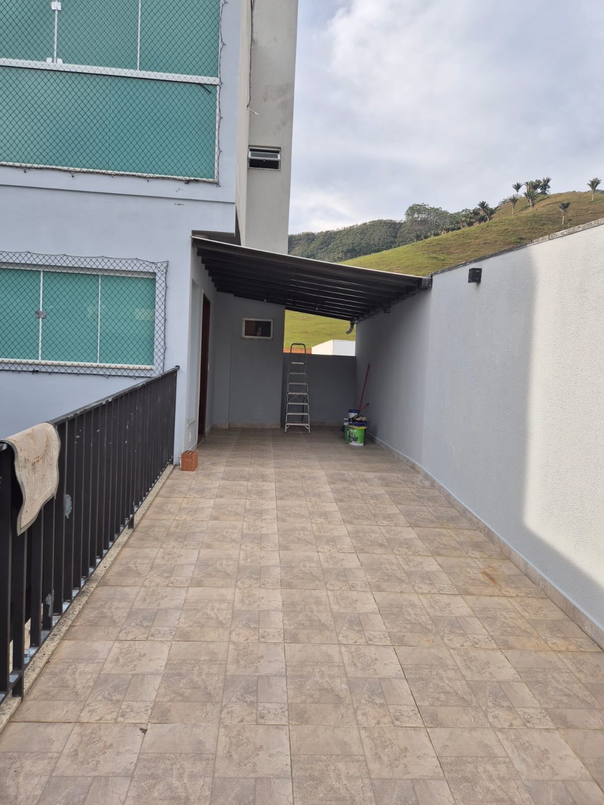 TRIPLEX DISPONÍVEL PARA VENDA