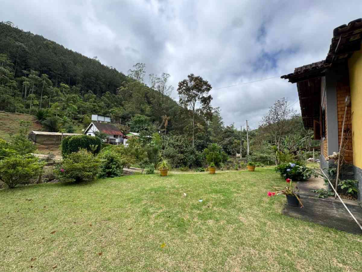 CHÁCARA RESIDENCIAL