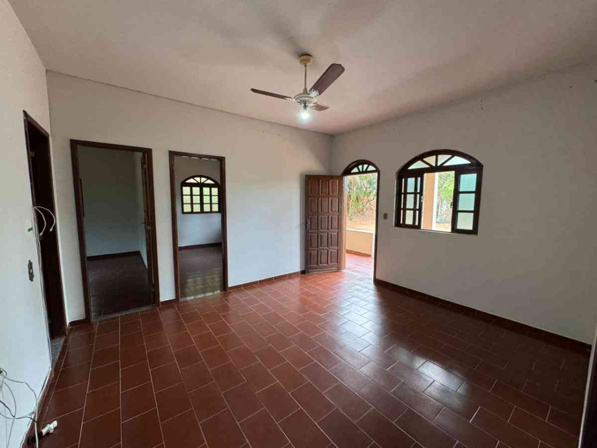 CHÁCARA RESIDENCIAL