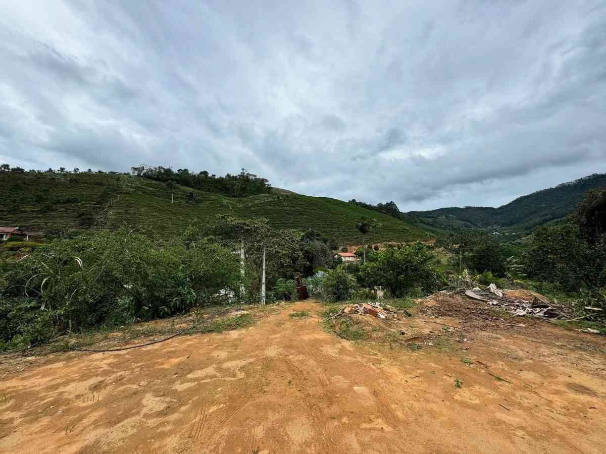 CHÁCARA RESIDENCIAL