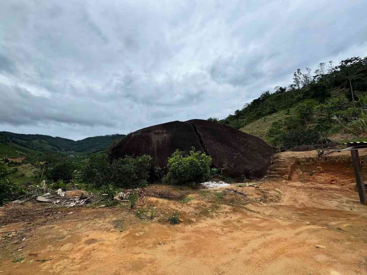 CHÁCARA RESIDENCIAL