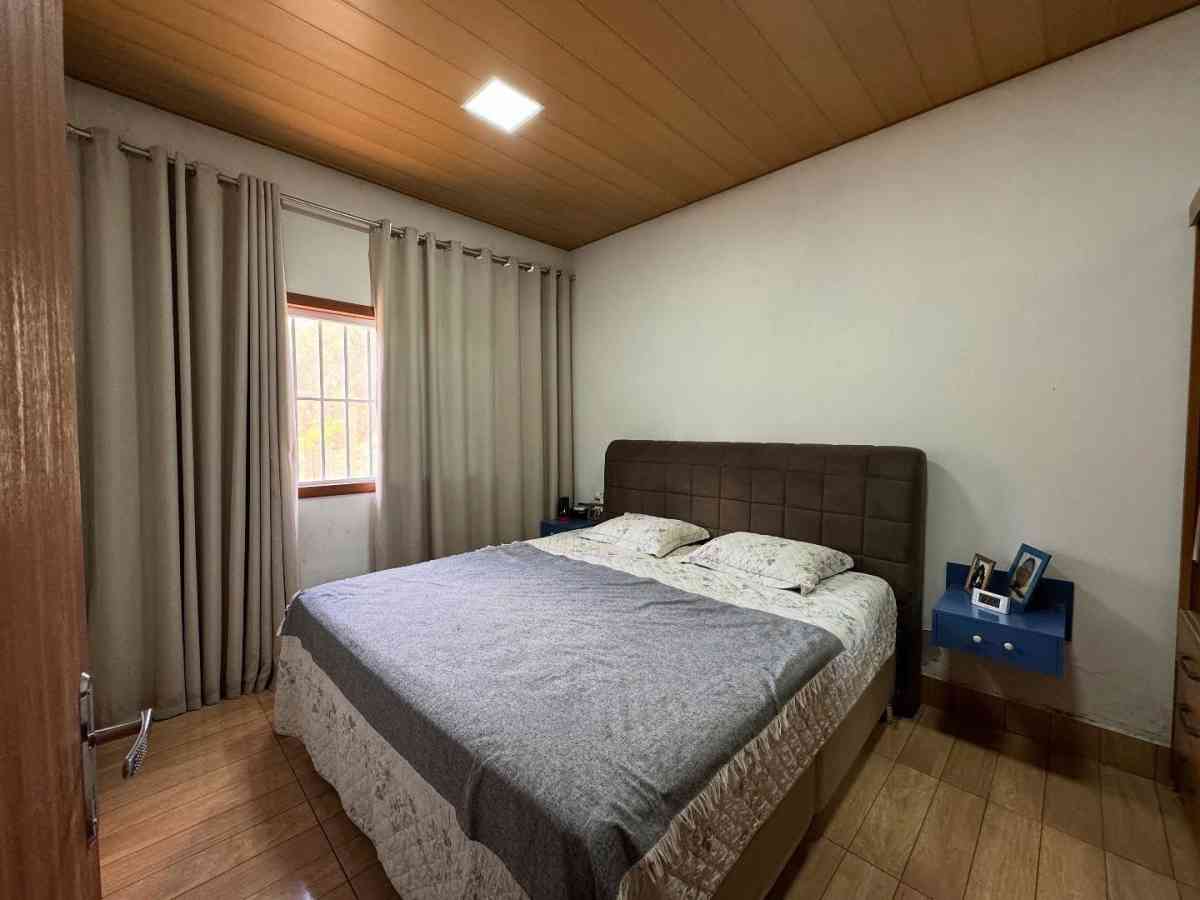 CHÁCARA RESIDENCIAL