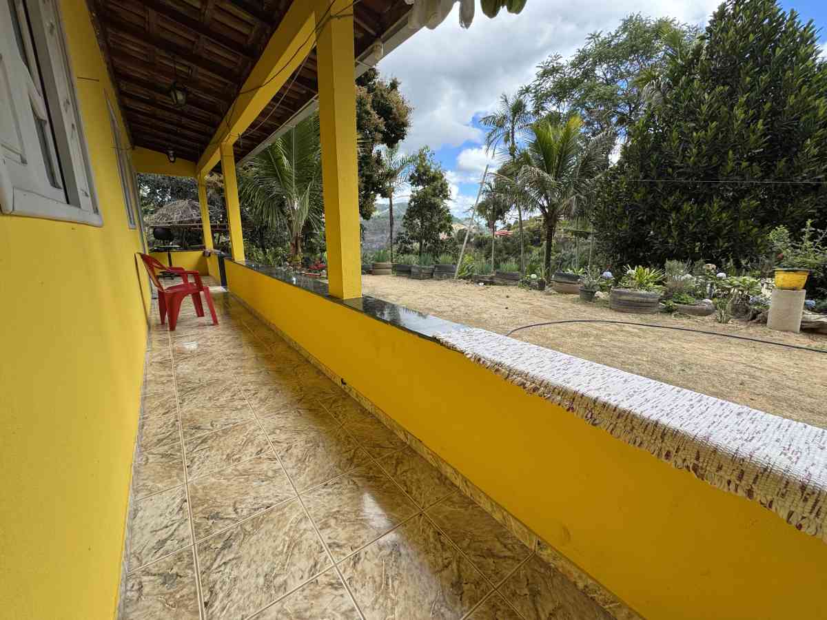 CHÁCARA RESIDENCIAL