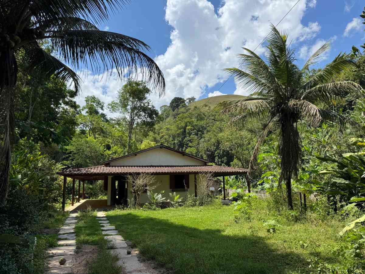 CHÁCARA RESIDENCIAL