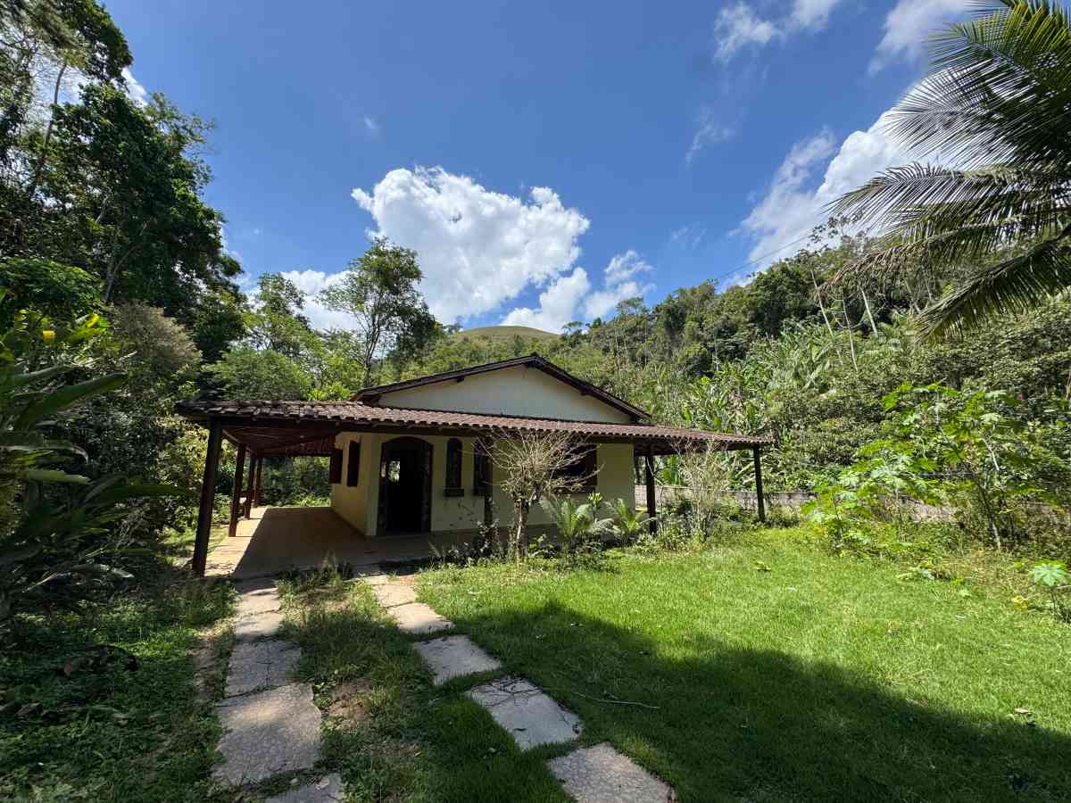 CHÁCARA RESIDENCIAL