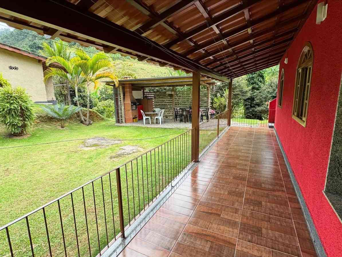 CHÁCARA RESIDENCIAL