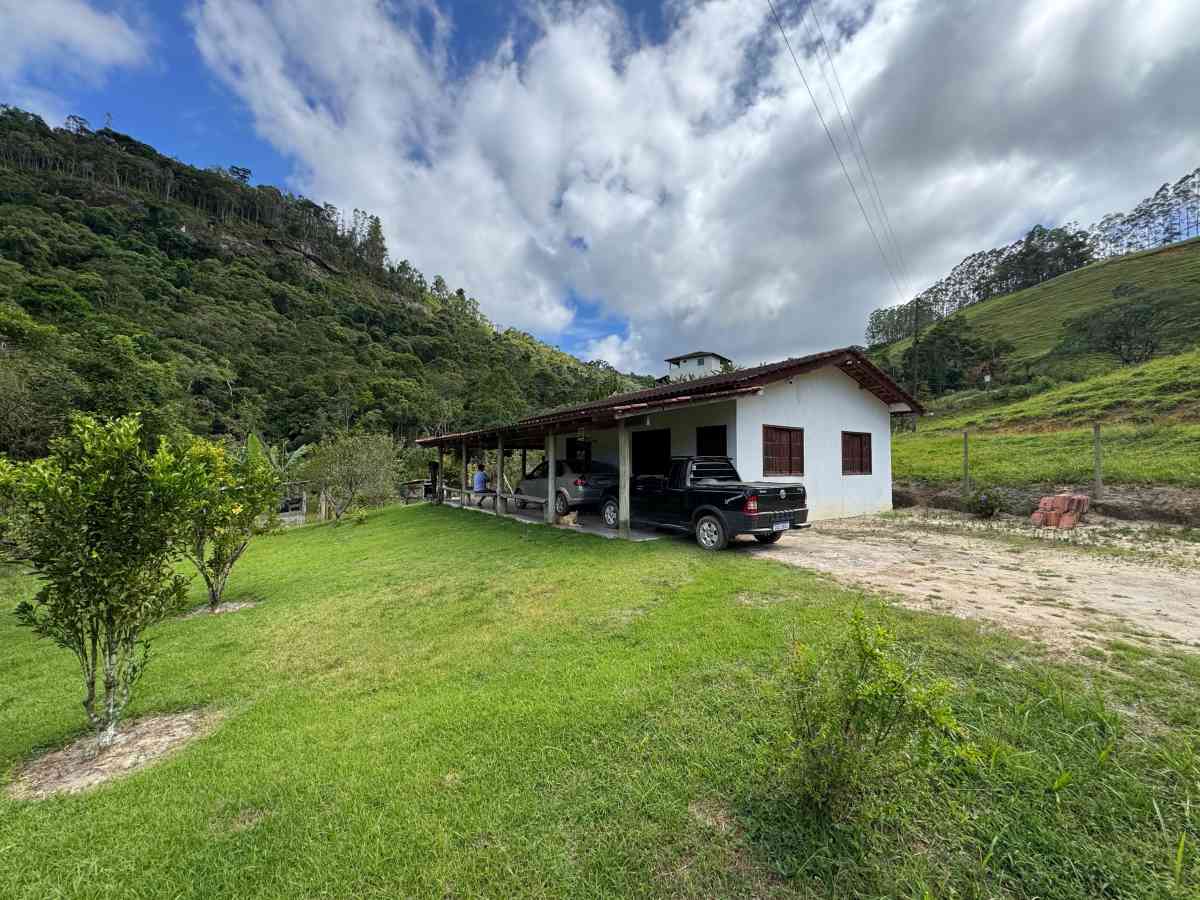 CHÁCARA RESIDENCIAL