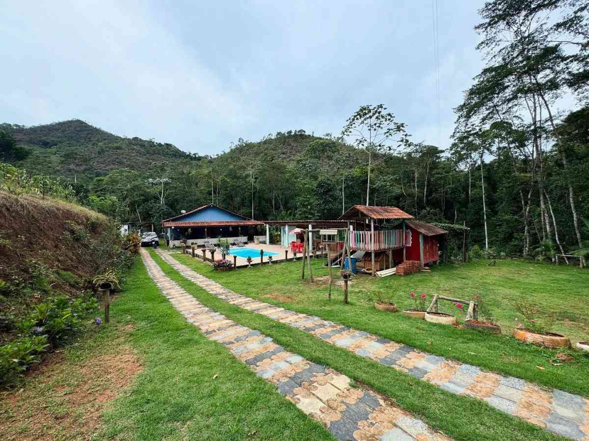 CHÁCARA RESIDENCIAL